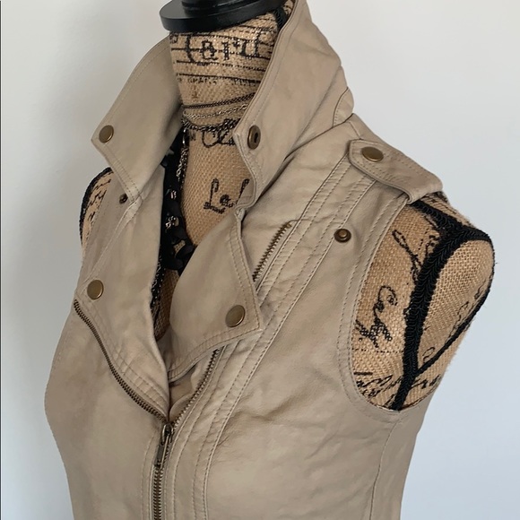 American Rag - Picture 4 of 8